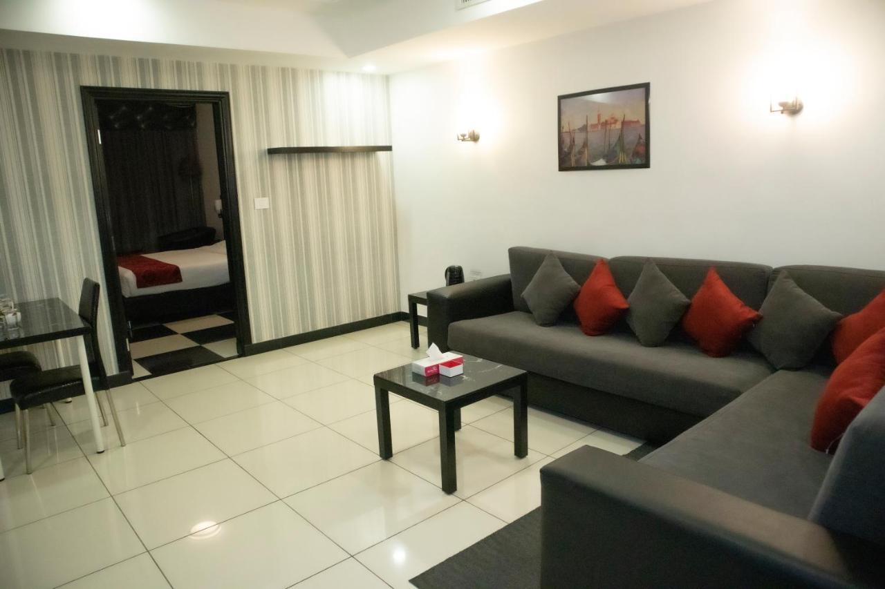 Easy Inn Hotel Suites Amán Exterior foto